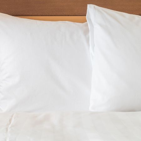 Holiday Inn Express Deforest By Ihg Zewnętrze zdjęcie
