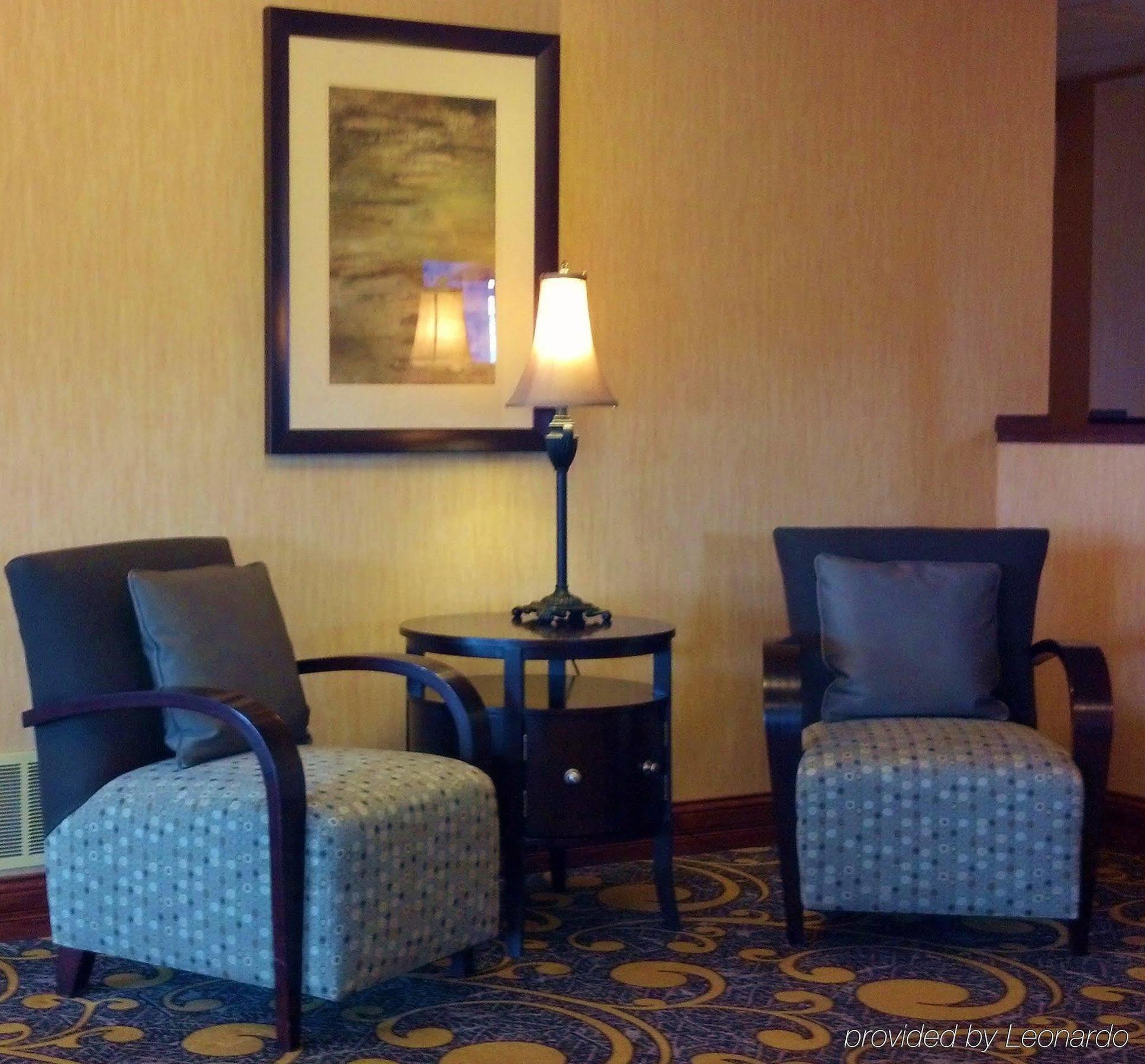 Holiday Inn Express Deforest By Ihg Zewnętrze zdjęcie